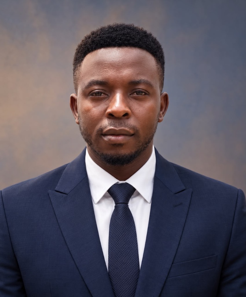 Charles Nabembezi
